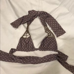 Acacia polka dot top